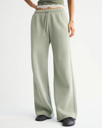 Abercrombie & Fitch High Rise Sunday Wide Leg Sweatpant