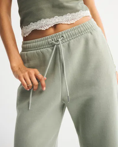 Abercrombie & Fitch High Rise Sunday Wide Leg Sweatpant
