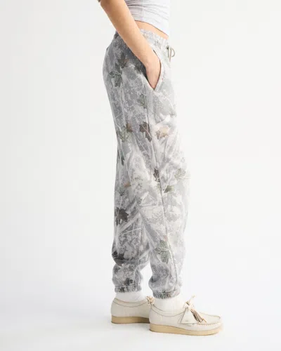 Abercrombie & Fitch Sunday Sweatpant In Gray