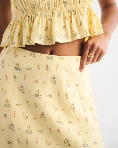 Abercrombie & Fitch The A&f Sienna Linen-blend Mini Skort In Yellow