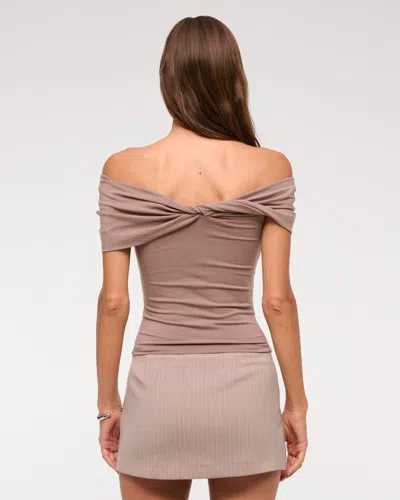 Abercrombie & Fitch The A&f Scarlett Low Rise Micro Wrap Mini Skort In Brown