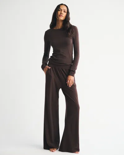 Abercrombie & Fitch Long-sleeve Cozy Lounge Knit Tee In Brown