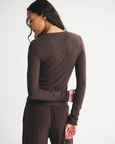 Abercrombie & Fitch Long-sleeve Cozy Lounge Knit Tee In Brown