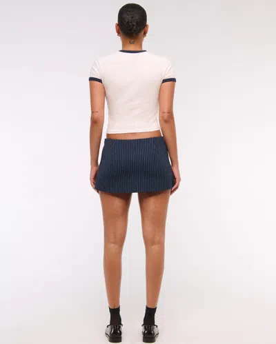 Abercrombie & Fitch Essential Baby Tee In White