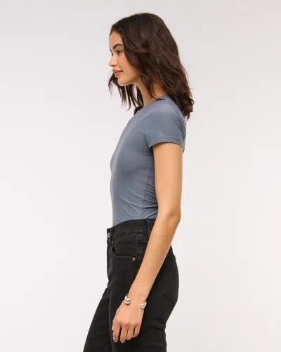Abercrombie & Fitch Soft Matte Seamless Tuckable Baby Tee In Gray