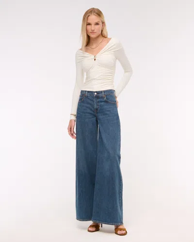 Abercrombie & Fitch Off-the-shoulder Hardware Top In Neutral