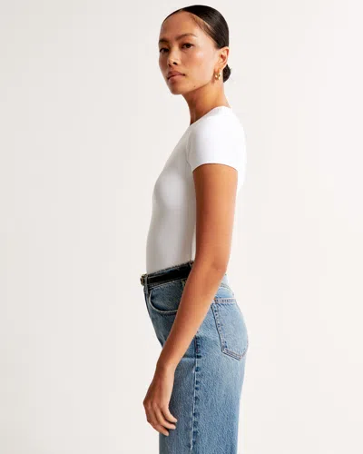 Abercrombie & Fitch Soft Matte Seamless Tuckable Baby Tee In White