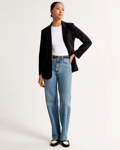 Abercrombie & Fitch Soft Matte Seamless Tuckable Baby Tee In White