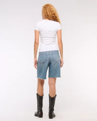 Abercrombie & Fitch Essential Tuckable Baby Tee In White