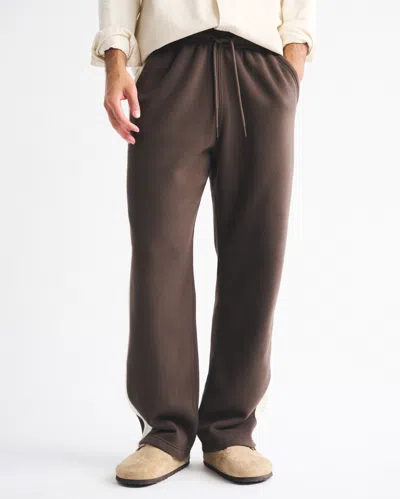 Abercrombie & Fitch Essential Baggy Open-hem Sweatpant In Brown