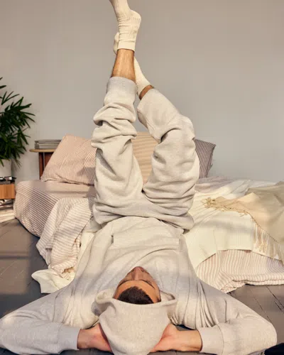 Abercrombie & Fitch Essential Straight Open-hem Sweatpant In Gray