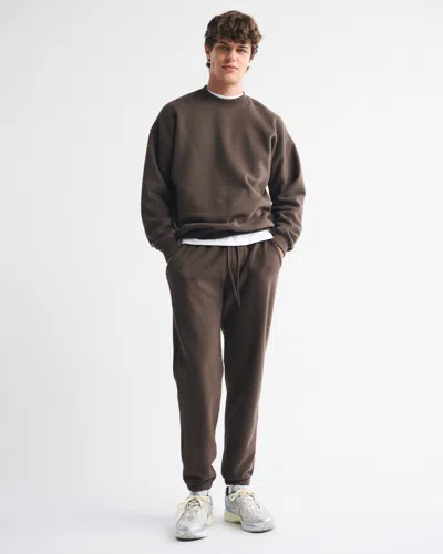 Abercrombie & Fitch Essential Cinched Sweatpant In Brown