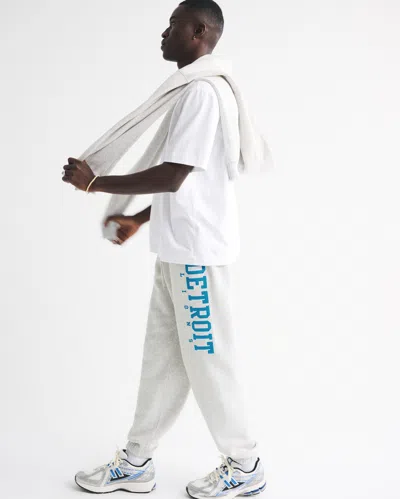 Abercrombie & Fitch Detroit Lions Baggy Cinched Sweatpant In White