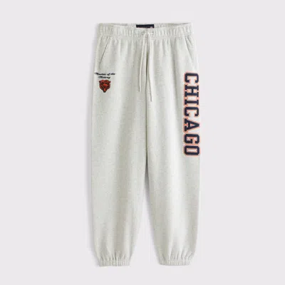 Abercrombie & Fitch Chicago Bears Baggy Cinched Sweatpant In Gray