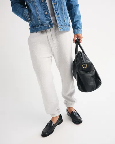 Abercrombie & Fitch Essential Cinched Sweatpant In Gray