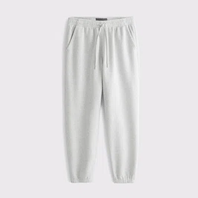 Abercrombie & Fitch Essential Cinched Sweatpant In White