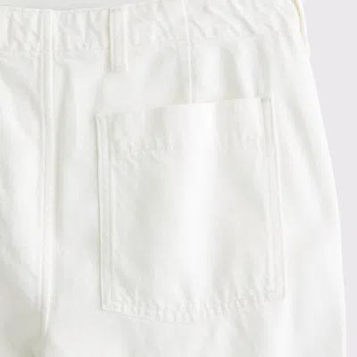 Abercrombie & Fitch Straight Jean In White
