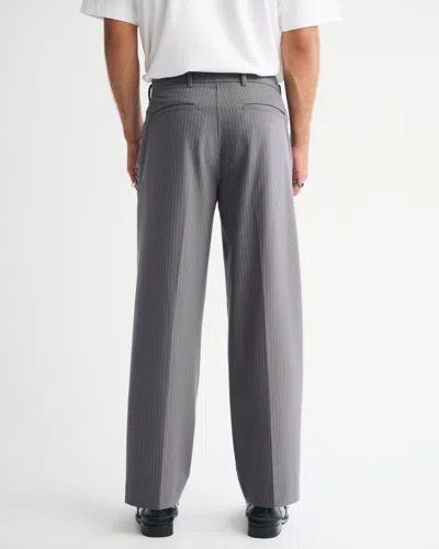 Abercrombie & Fitch Menswear Baggy Trouser In Gray