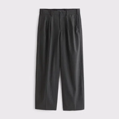 Abercrombie & Fitch Pleated Baggy Trouser In Gray