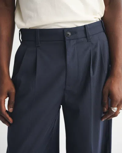 Abercrombie & Fitch Pleated Baggy Trouser In Blue