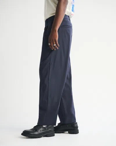 Abercrombie & Fitch Pleated Baggy Trouser In Blue