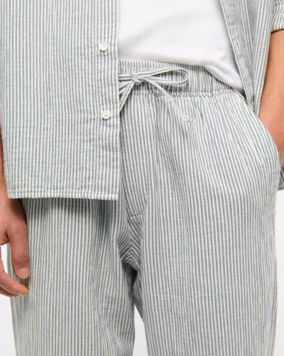 Abercrombie & Fitch Baggy Breezy Pull-on Pant In White