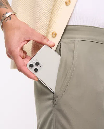 Abercrombie & Fitch A&f Go-to Athletic Fit Pant In Blue