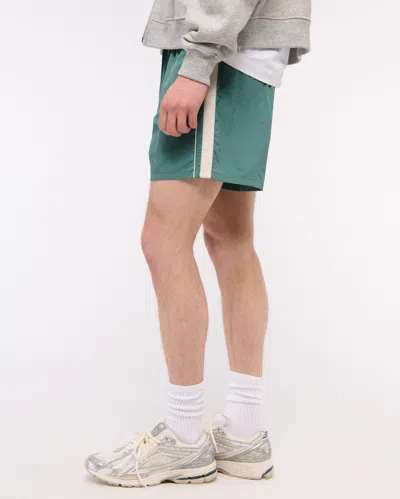 Abercrombie & Fitch Nylon Pull-on Short In Green