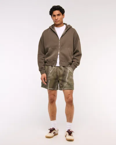 Abercrombie & Fitch Essential Short In Green