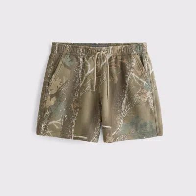 Abercrombie & Fitch Essential Short In Green