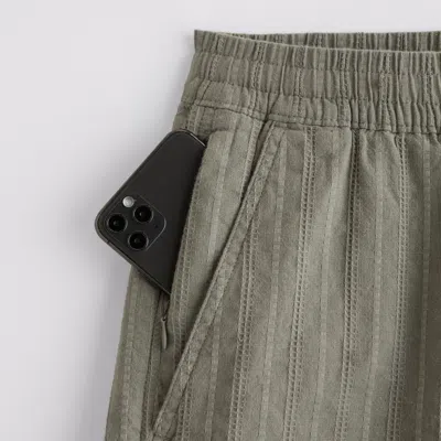 Abercrombie & Fitch Textured Pull-on Short In Gray