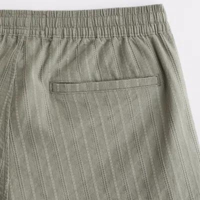 Abercrombie & Fitch Textured Pull-on Short In Gray