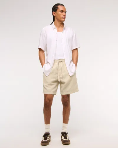 Abercrombie & Fitch Cotton Texture Pull-on Short In White