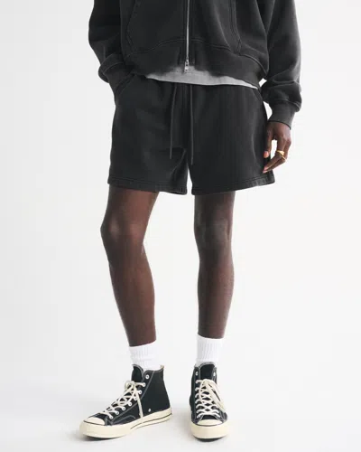 Abercrombie & Fitch Essential Short In Black