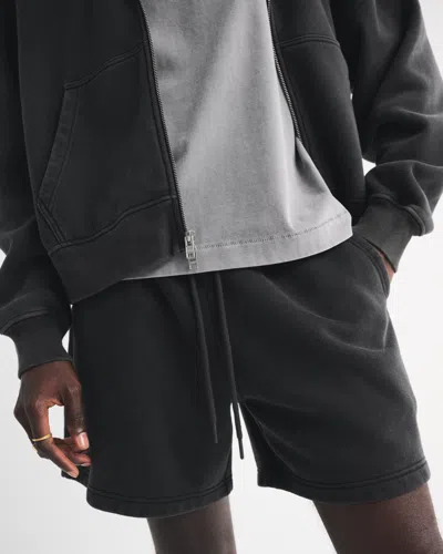 Abercrombie & Fitch Essential Short In Black