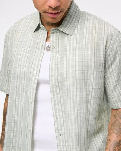 Abercrombie & Fitch Short-sleeve Textural Plaid Button-up Shirt In Green