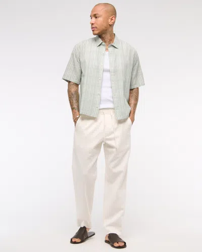 Abercrombie & Fitch Short-sleeve Textural Plaid Button-up Shirt In Green