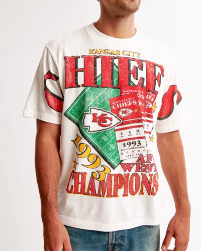 Abercrombie & Fitch Kansas City Chiefs Vintage-inspired Graphic Tee In White