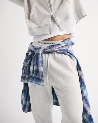 Abercrombie & Fitch Essential Cropped Full-zip Hoodie In White