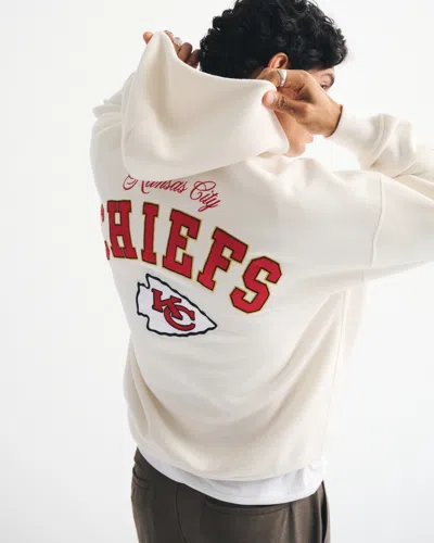 Abercrombie & Fitch Kansas City Chiefs Graphic Popover Hoodie In White