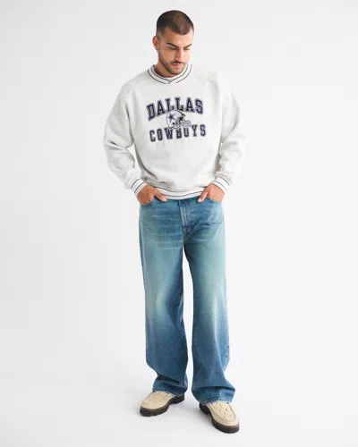 Abercrombie & Fitch Dallas Cowboys Graphic Crew Sweatshirt
