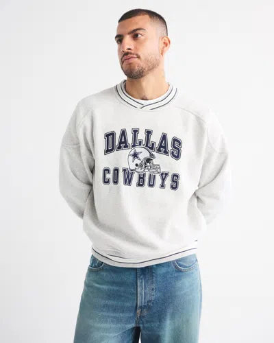 Abercrombie & Fitch Dallas Cowboys Graphic Crew Sweatshirt
