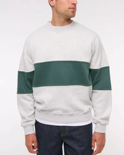 Abercrombie & Fitch Essential Crew Sweatshirt