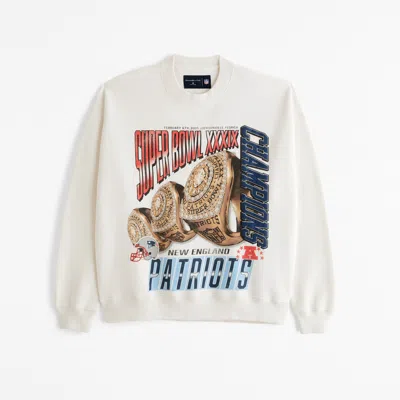 Abercrombie & Fitch New England Patriots Graphic Crew Sweatshirt