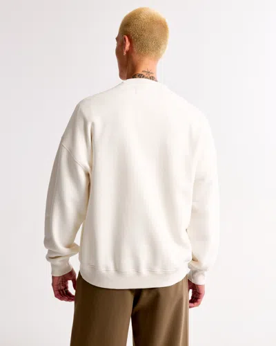 Abercrombie & Fitch New England Patriots Graphic Crew Sweatshirt