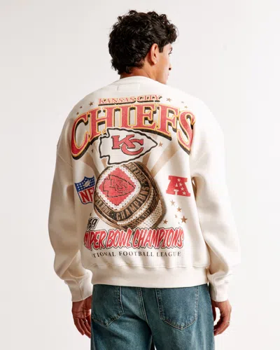Abercrombie & Fitch Kansas City Chiefs Graphic Crew Sweatshirt In Neutral