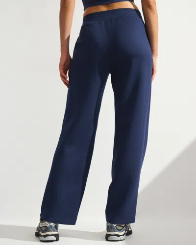 Abercrombie & Fitch Ypb Neoknit On The Go Straight Leg Pant In Blue