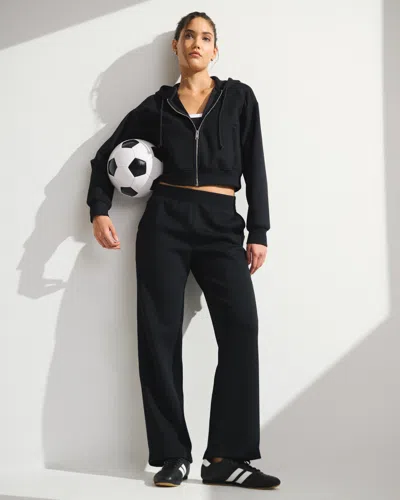 Abercrombie & Fitch Ypb Neoknit On The Go Straight Leg Pant In Blue