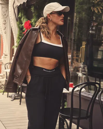 Abercrombie & Fitch Ypb On The Go Cinched Pant In Black