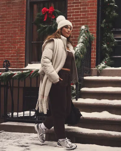 Abercrombie & Fitch Ypb On The Go Cinched Pant In Brown